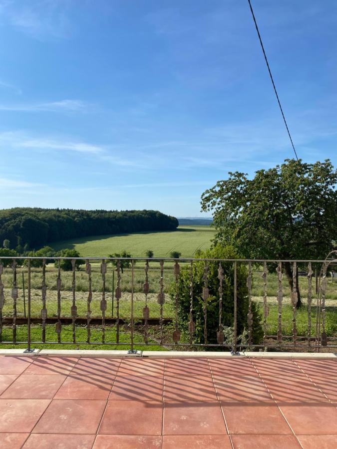 An Der Walnuss *